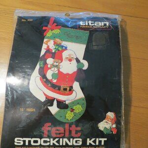 Titan Needlecraft #553 Felt Stocking Kit